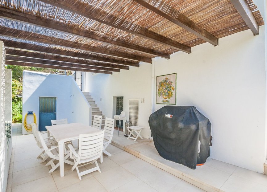 Resale - House - Detached Villa - Marbella - Elviria