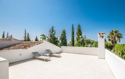 Resale - House - Detached Villa - Marbella - Elviria