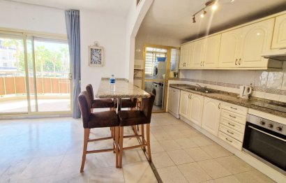 Resale - Apartment - Middle Floor Apartment - Fuengirola - Fuengirola Centro