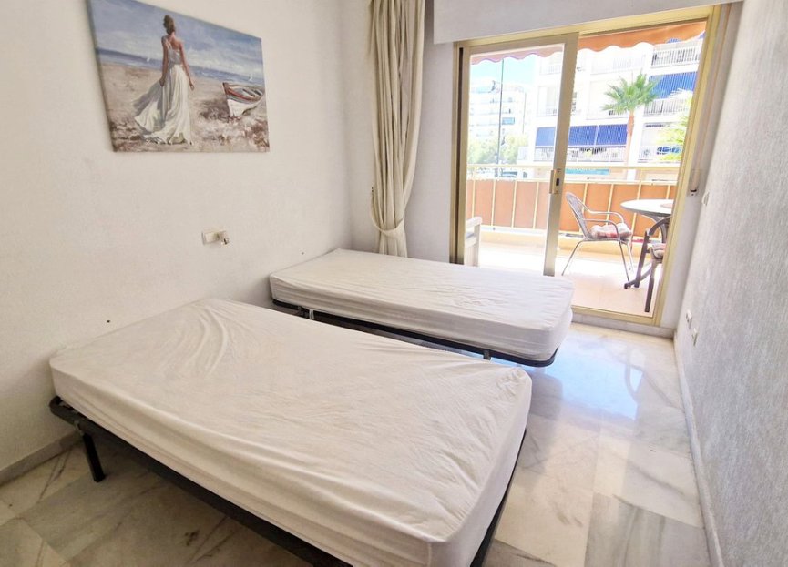 Resale - Apartment - Middle Floor Apartment - Fuengirola - Fuengirola Centro