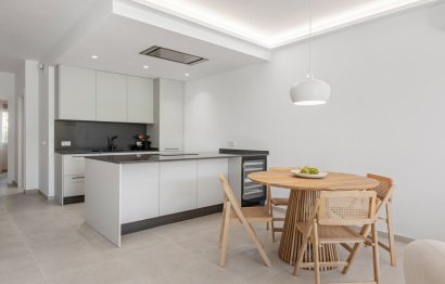 Resale - House - Townhouse - Marbella - Nueva Andalucia