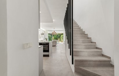 Resale - House - Townhouse - Marbella - Nueva Andalucia