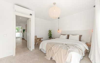 Resale - House - Townhouse - Marbella - Nueva Andalucia
