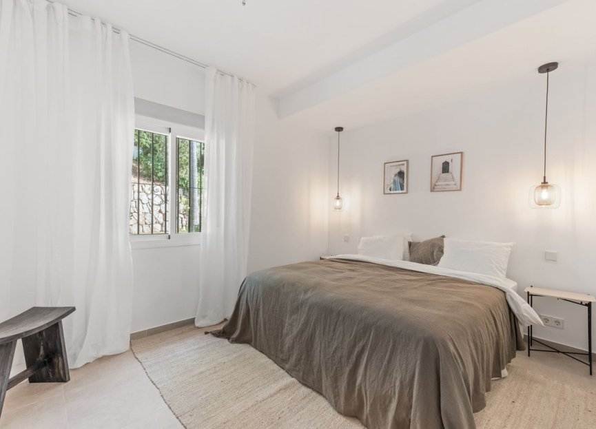 Resale - House - Townhouse - Marbella - Nueva Andalucia