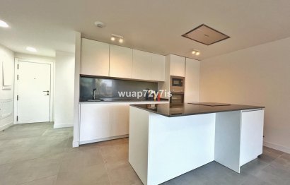 Resale - Ground floor apartment - Estepona - Selwo