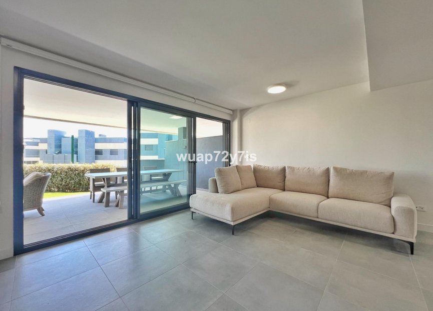 Resale - Ground floor apartment - Estepona - Selwo