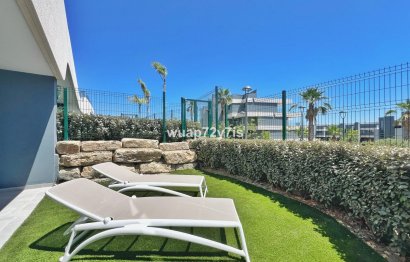 Resale - Ground floor apartment - Estepona - Selwo