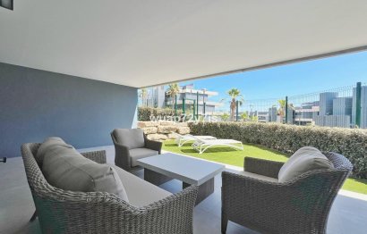 Resale - Ground floor apartment - Estepona - Selwo