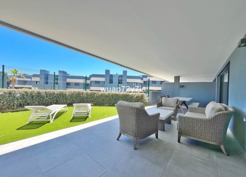 Resale - Ground floor apartment - Estepona - Selwo