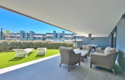 Resale - Ground floor apartment - Estepona - Selwo