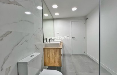 Resale - Ground floor apartment - Estepona - Selwo