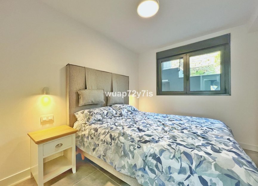 Resale - Ground floor apartment - Estepona - Selwo