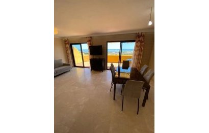Resale - Apartment - Penthouse - Estepona - Selwo