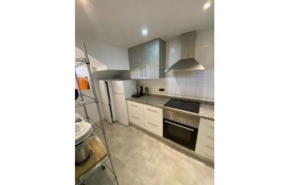 Resale - Apartment - Penthouse - Estepona - Selwo