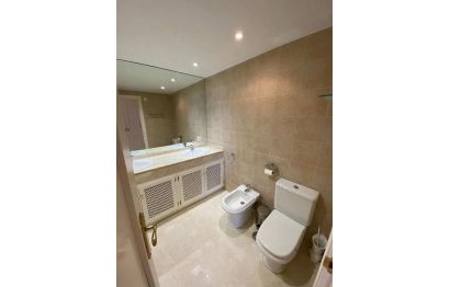 Resale - Apartment - Penthouse - Estepona - Selwo