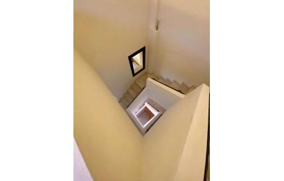 Resale - Apartment - Penthouse - Estepona - Selwo