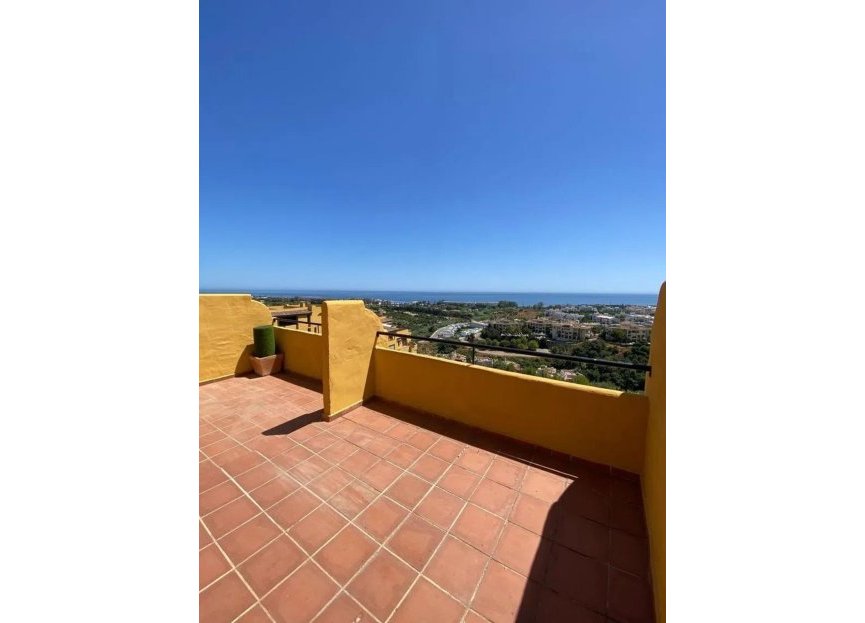 Resale - Apartment - Penthouse - Estepona - Selwo