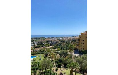 Resale - Apartment - Penthouse - Estepona - Selwo
