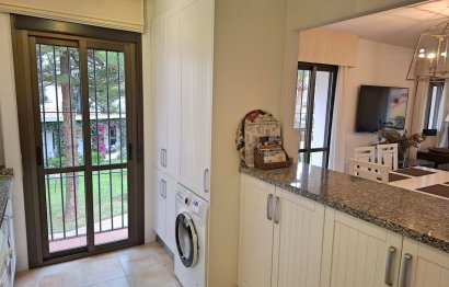 Resale - Apartment - Middle Floor Apartment - Fuengirola - Fuengirola Centro