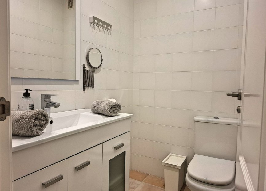 Resale - Apartment - Middle Floor Apartment - Fuengirola - Fuengirola Centro