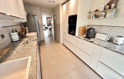 Reventa - Apartment - Penthouse - Benahavís - Benahavís Centro