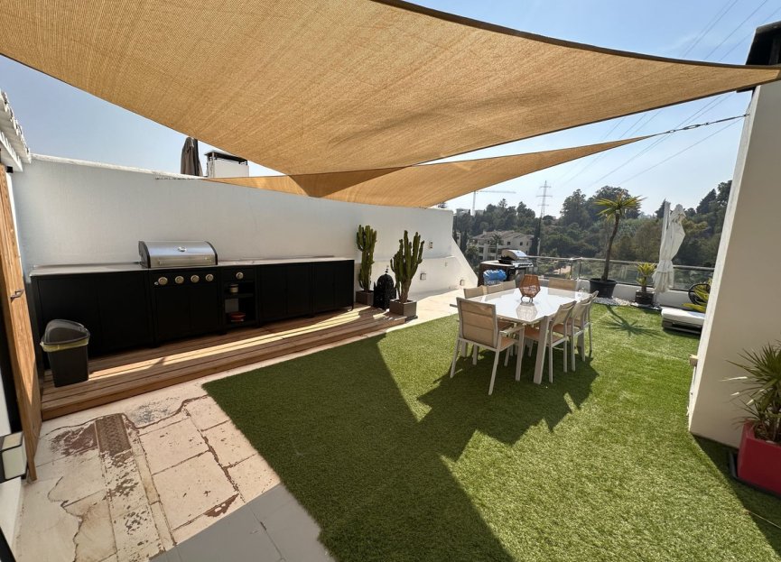 Reventa - Apartment - Penthouse - Benahavís - Benahavís Centro