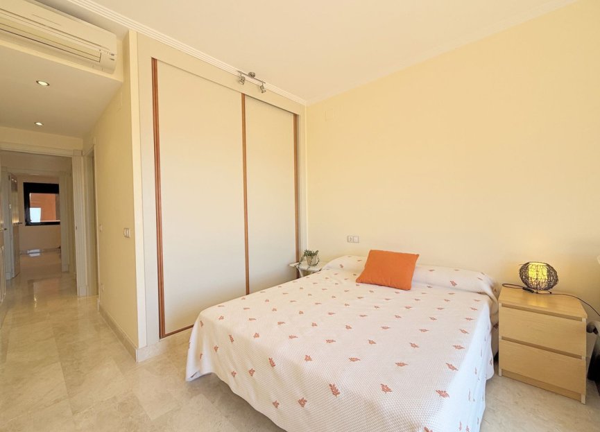 Reventa - Apartment - Middle Floor Apartment - Estepona - Estepona Centro