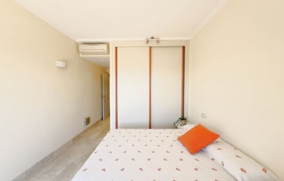 Reventa - Apartment - Middle Floor Apartment - Estepona - Estepona Centro