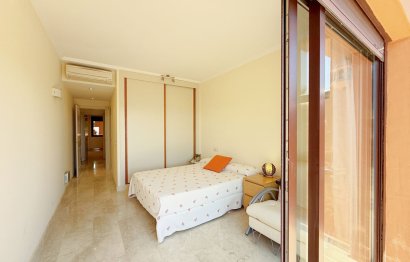 Reventa - Apartment - Middle Floor Apartment - Estepona - Estepona Centro