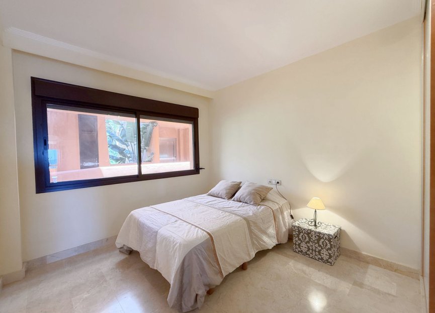 Reventa - Apartment - Middle Floor Apartment - Estepona - Estepona Centro