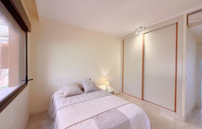 Reventa - Apartment - Middle Floor Apartment - Estepona - Estepona Centro