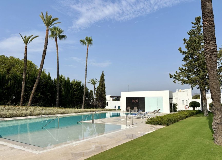 Reventa - House - Semi-Detached House - Marbella - Nueva Andalucia