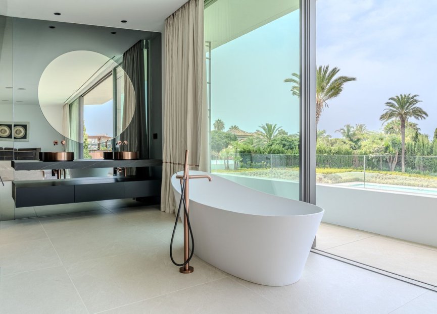 Reventa - House - Semi-Detached House - Marbella - Nueva Andalucia