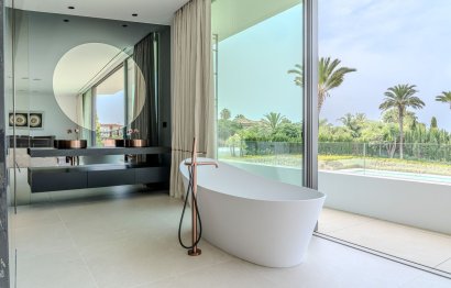 Reventa - House - Semi-Detached House - Marbella - Nueva Andalucia