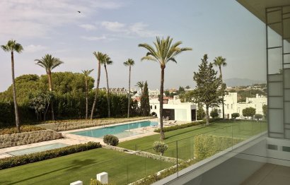 Reventa - House - Semi-Detached House - Marbella - Nueva Andalucia