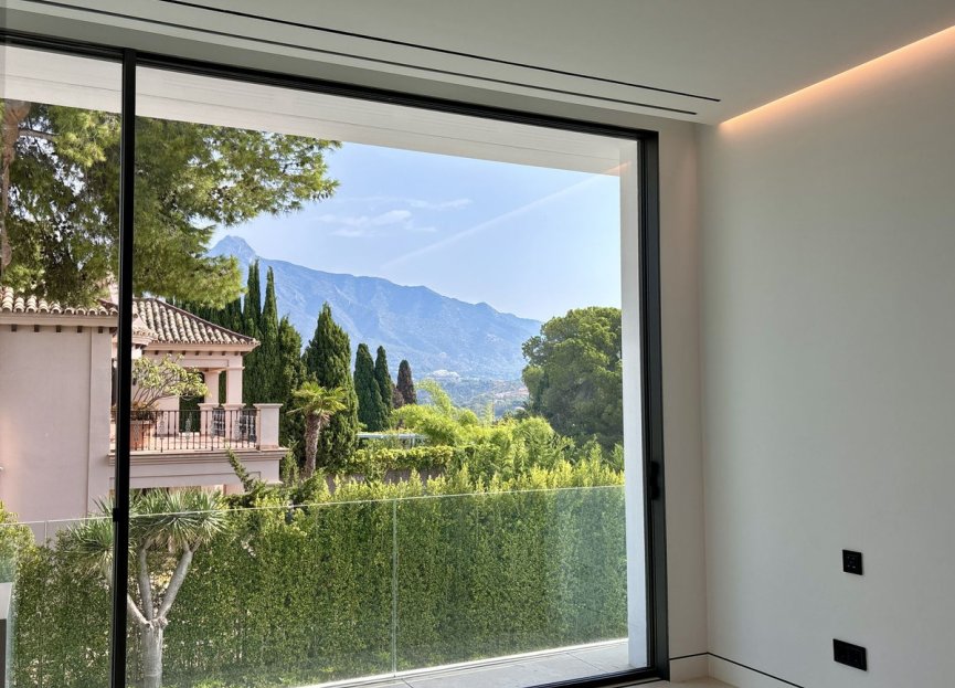 Reventa - House - Semi-Detached House - Marbella - Nueva Andalucia