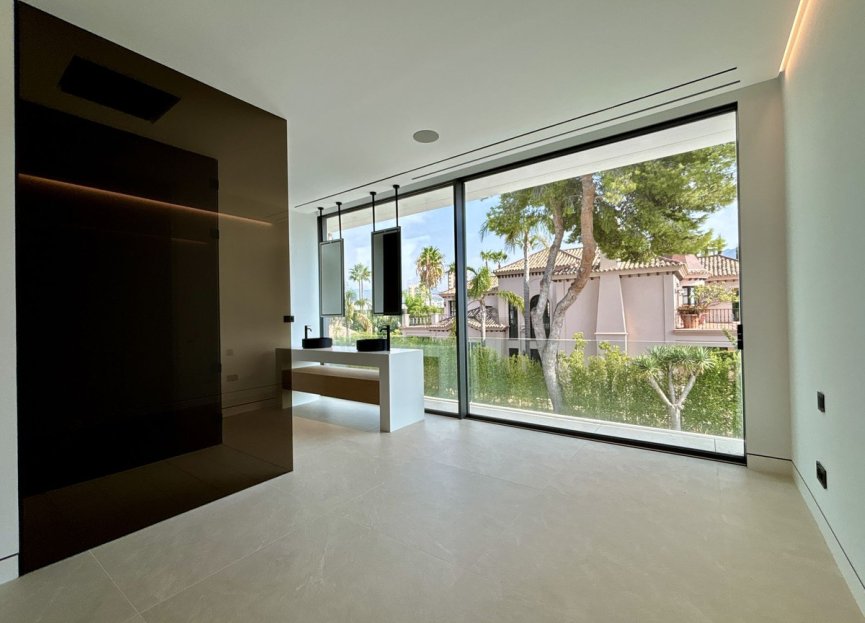 Reventa - House - Semi-Detached House - Marbella - Nueva Andalucia