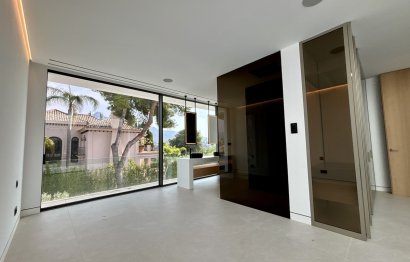 Reventa - House - Semi-Detached House - Marbella - Nueva Andalucia