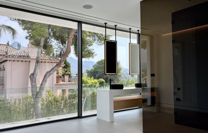 Reventa - House - Semi-Detached House - Marbella - Nueva Andalucia