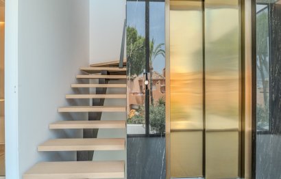 Reventa - House - Semi-Detached House - Marbella - Nueva Andalucia