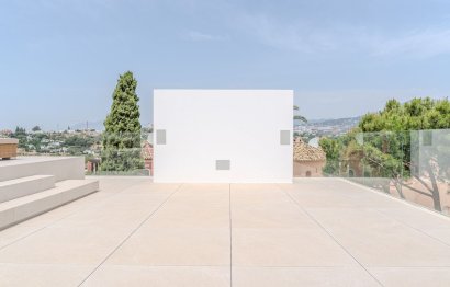 Reventa - House - Semi-Detached House - Marbella - Nueva Andalucia