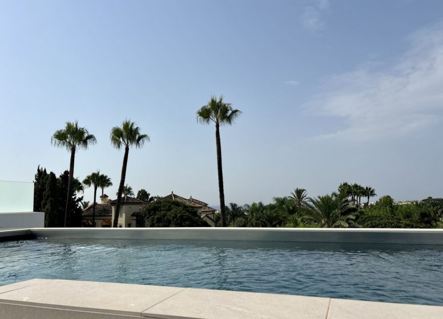 Reventa - House - Semi-Detached House - Marbella - Nueva Andalucia