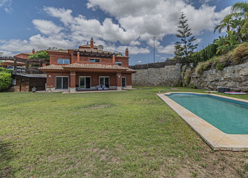 Resale - House - Detached Villa - Marbella - Marbella Centro