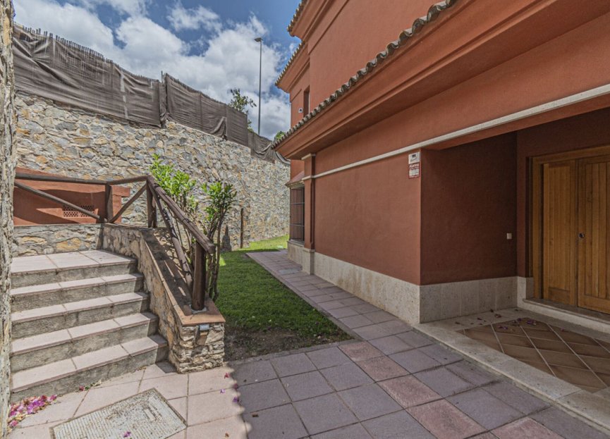 Resale - House - Detached Villa - Marbella - Marbella Centro