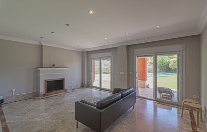 Resale - House - Detached Villa - Marbella - Marbella Centro