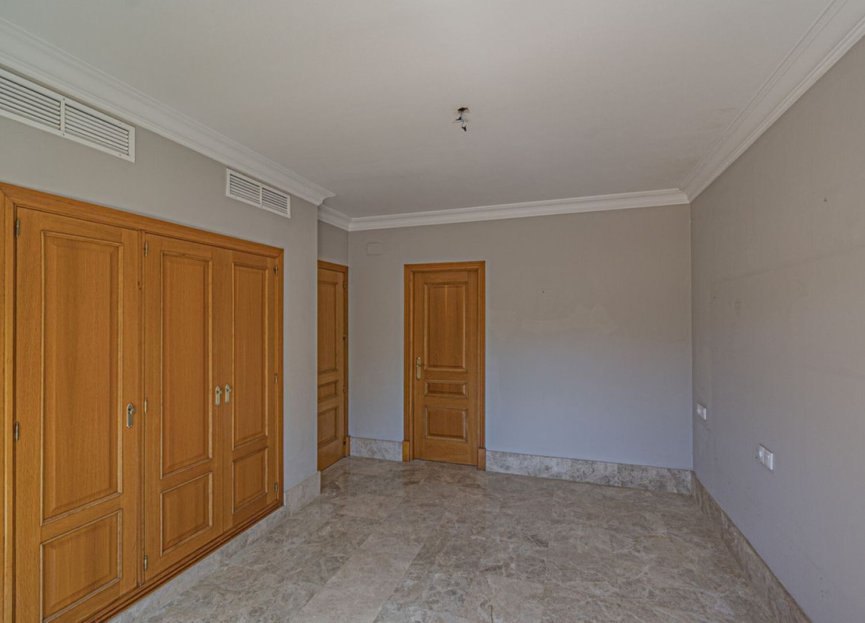 Resale - House - Detached Villa - Marbella - Marbella Centro