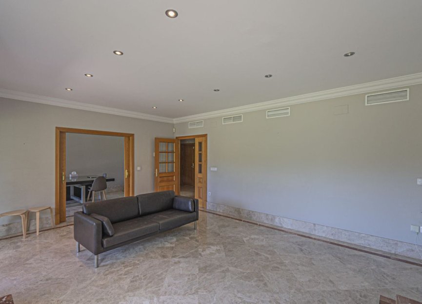 Resale - House - Detached Villa - Marbella - Marbella Centro