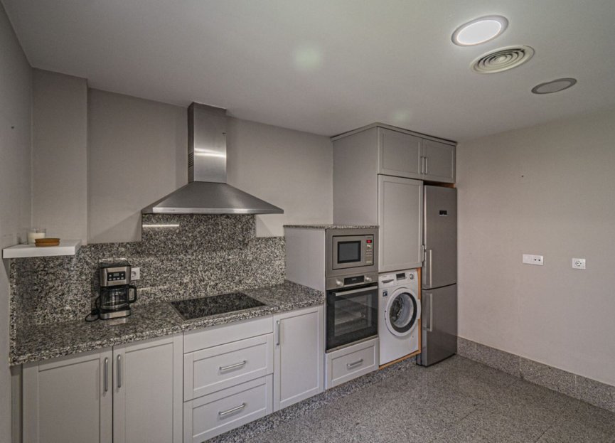 Resale - House - Detached Villa - Marbella - Marbella Centro