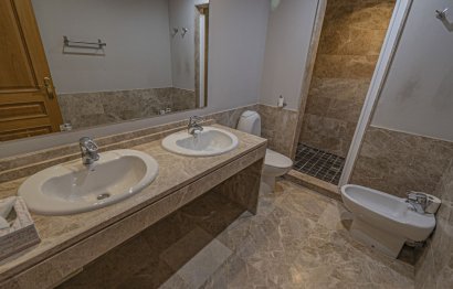 Resale - House - Detached Villa - Marbella - Marbella Centro