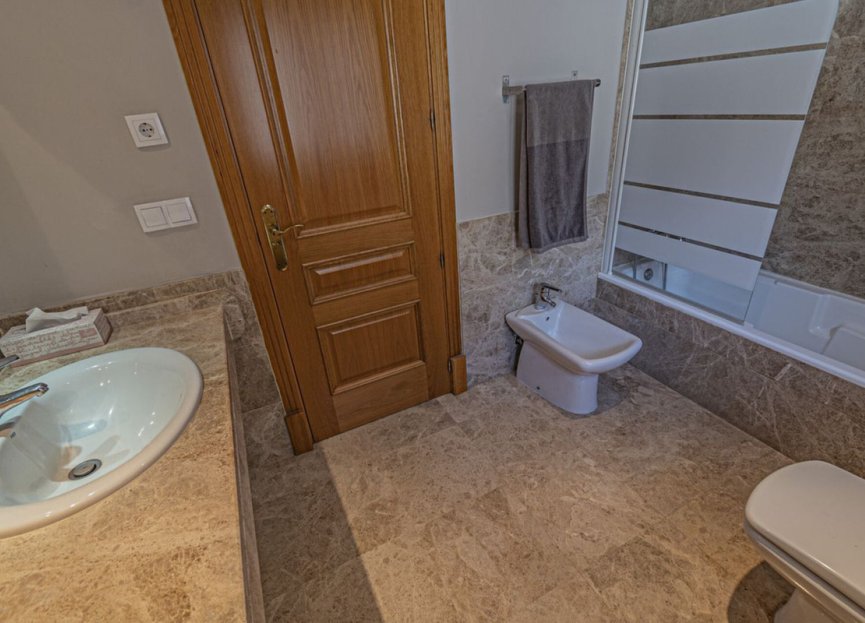 Resale - House - Detached Villa - Marbella - Marbella Centro